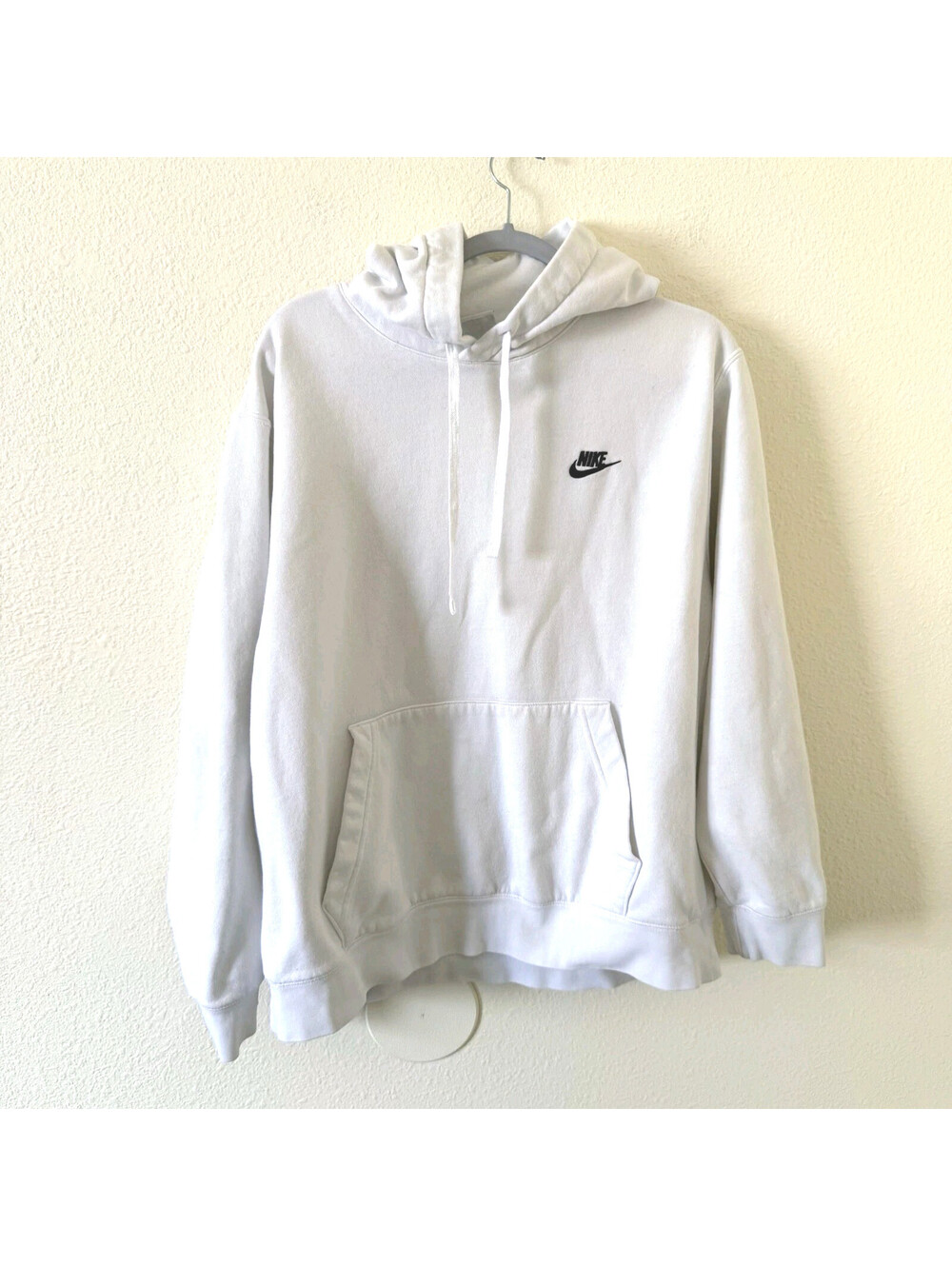 Nike Men's Club Pullover Fleece Hoodie Logo Size XL BV2654-100 White Black